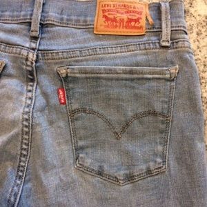 Levi’s Jeans